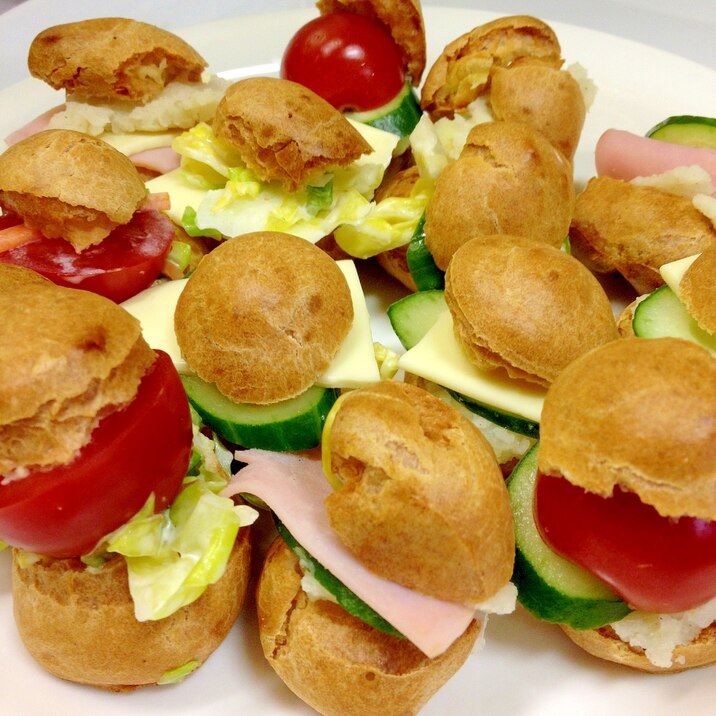 シュー生地でサンドイッチ!サクサク美味しいよ